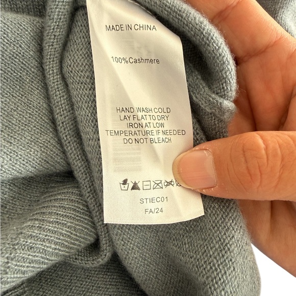 Quince 100% Mongolian Cashmere Short Sleeve Crewneck Sweater - Heather Gray - Picture 8 of 8